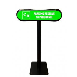 Poteau Com'Park Parking réservé au personnel